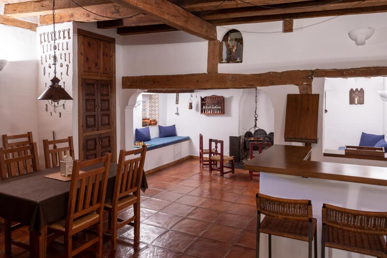 La Casa Grande Pensionat Talayuelas  Eksteriør billede